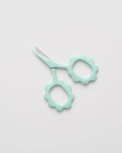 Load image into Gallery viewer, Mint Scallop Handle Embroidery Scissors