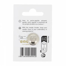 Load image into Gallery viewer, Bohin | Magnetic Needle Minder | Poodle