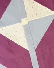 Load image into Gallery viewer, Wildflower Quilt Kit for Suzy Quilts | Fresh Linen