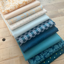 Load image into Gallery viewer, Mosaic Framed Quilt Block Kits | Adapted from Mosaic Quilt by Suzy Quilts