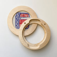 Load image into Gallery viewer, Modern Embroidery Hoop Frame for 6" Hoops