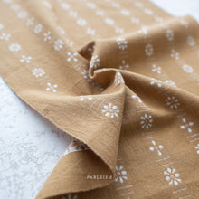 Load image into Gallery viewer, Introducing the Forest Forage collection by Fableism Supply Company. Fablism's newest group of wovens features 2 new basics, Daisies and Honeycomb, in their signature earth-tone shades. These wovens are excellent staples in quilting, homewares and apparel. Available at globalfibershop.com.
