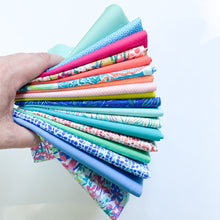 Load image into Gallery viewer, Shining Star by Suzy Quilts | West Palm Quilt Kit