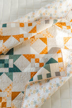 Load image into Gallery viewer, Fat Quarter Stars Quilt Kit by Suzy Quilts | Juniper
