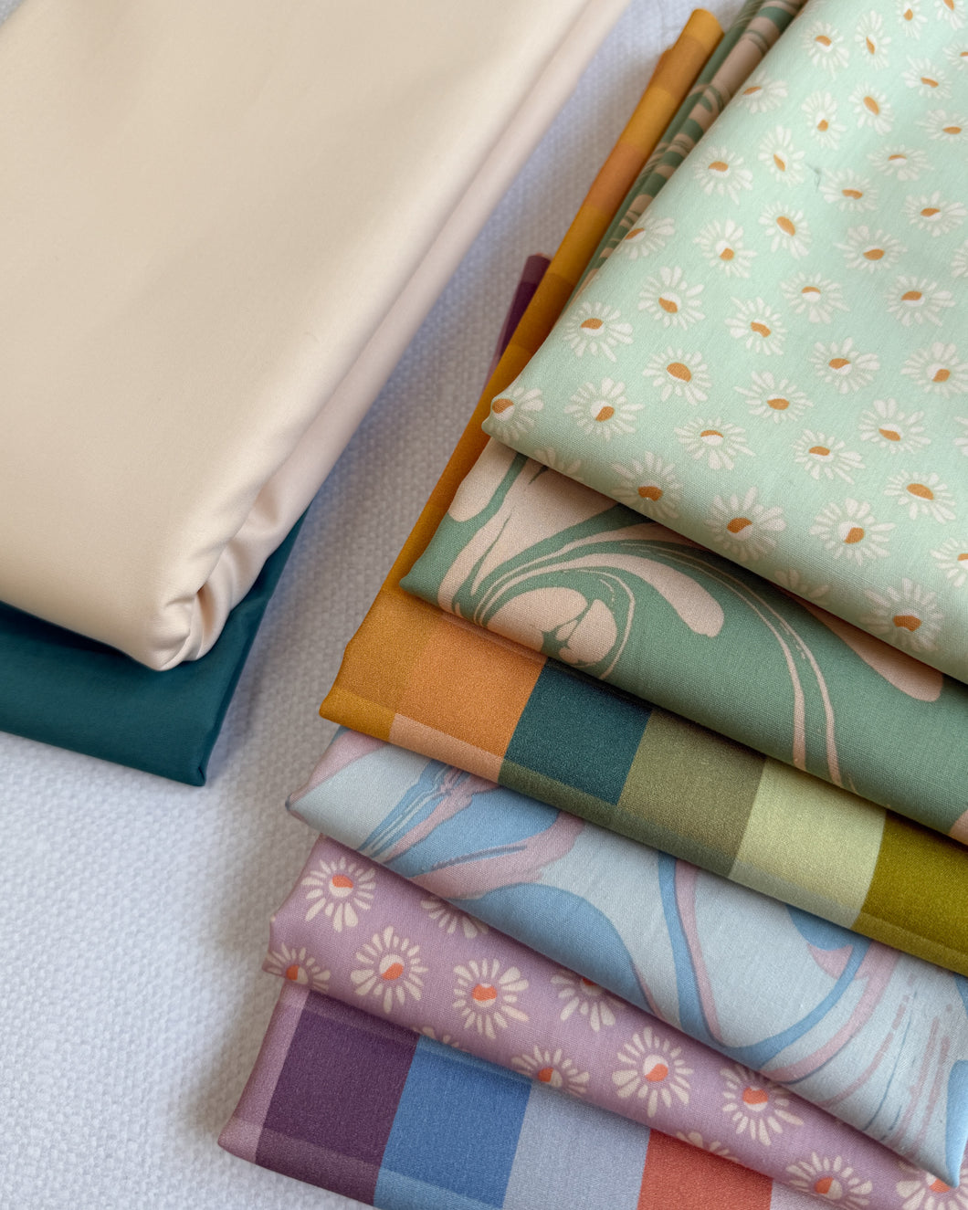 PREORDER Tiny Pinwheels Quilt Kit | Suzy Quilts | Slow Summer