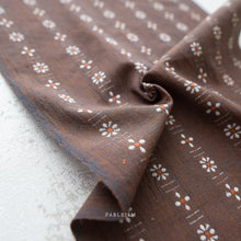 Load image into Gallery viewer, Introducing the Forest Forage collection by Fableism Supply Company.  Fablism&#39;s newest group of wovens features 2 new basics, Daisies and Honeycomb, in their signature earth-tone shades.  These wovens are excellent staples in quilting, homewares and apparel. Available at globalfibershop.com.
