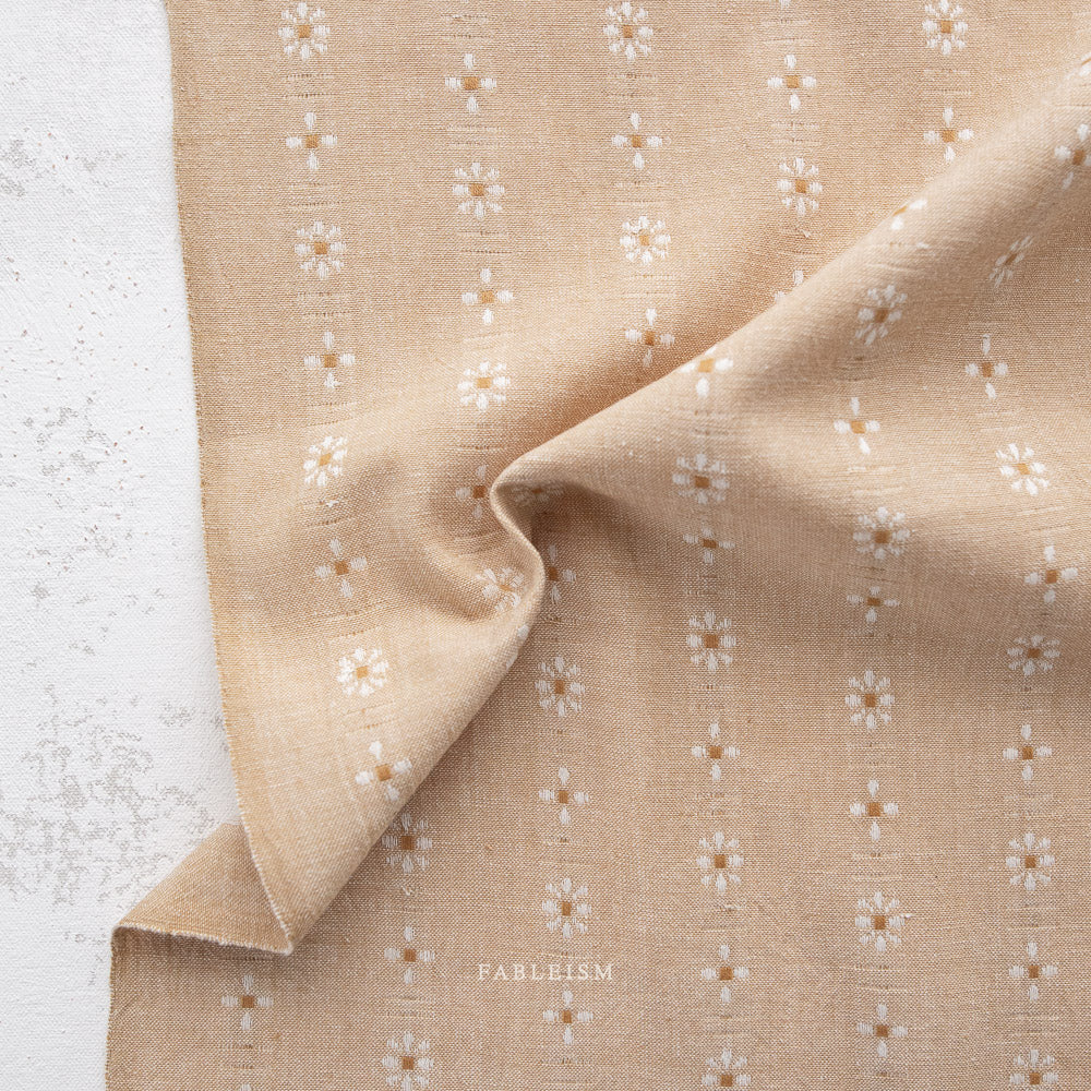 Introducing the Forest Forage collection by Fableism Supply Company. Fablism's newest group of wovens features 2 new basics, Daisies and Honeycomb, in their signature earth-tone shades. These wovens are excellent staples in quilting, homewares and apparel. Available at globalfibershop.com.