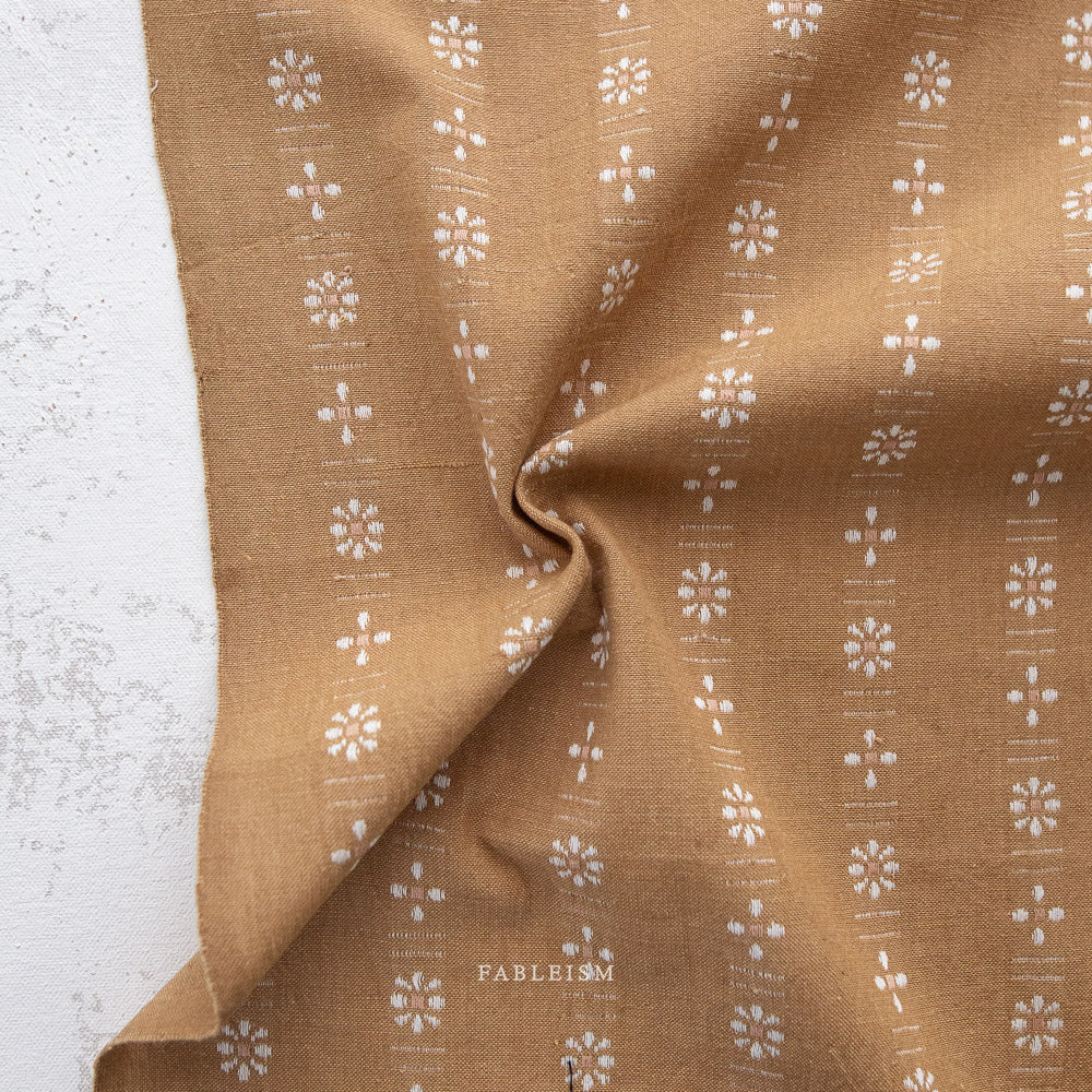 Introducing the Forest Forage collection by Fableism Supply Company. Fablism's newest group of wovens features 2 new basics, Daisies and Honeycomb, in their signature earth-tone shades. These wovens are excellent staples in quilting, homewares and apparel. Available at globalfibershop.com.