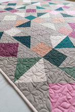 Load image into Gallery viewer, Starling Quilt by Suzy Quilts | Throw-Size Quilt Top Kit | Sedum Garden
