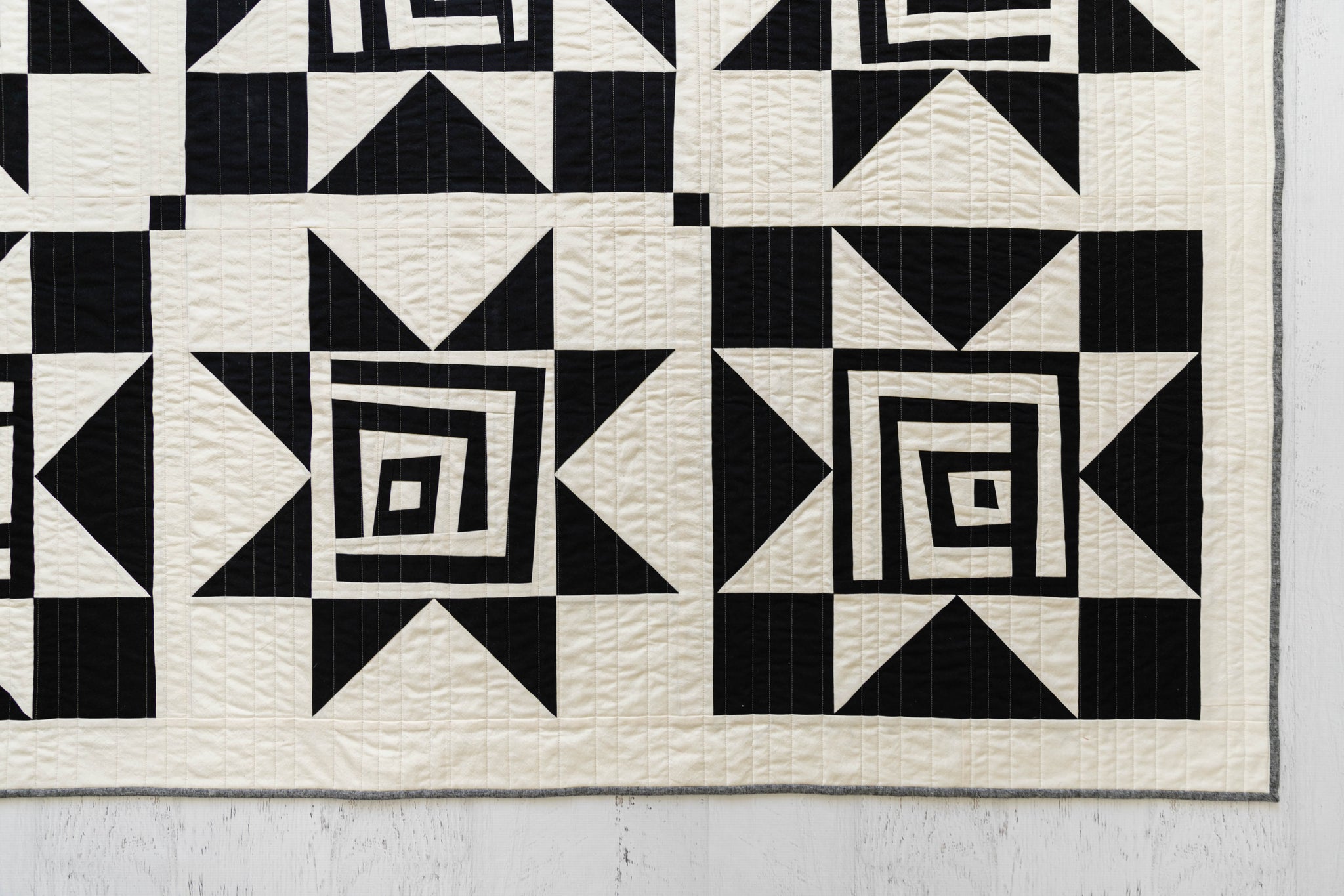 Black hot and White Small Quilt